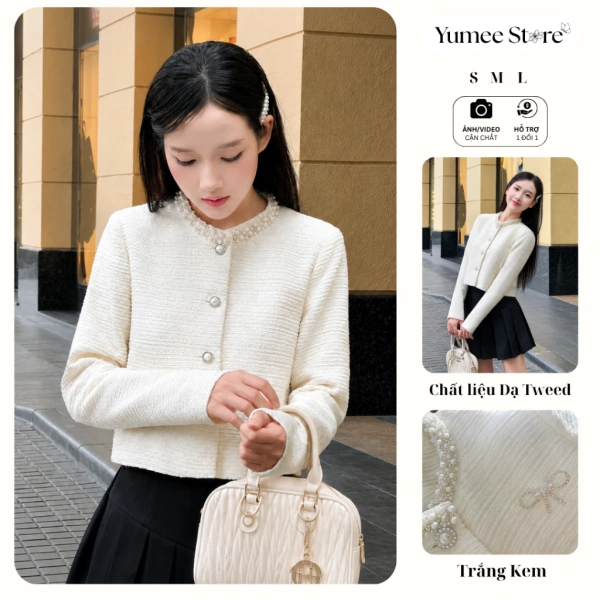 Áo khoác dạ tweed cổ tròn đính ngọc tăng vẻ lịch lãm nhưng khiến việc phối phụ kiện trở nên bất ngờ khó khăn