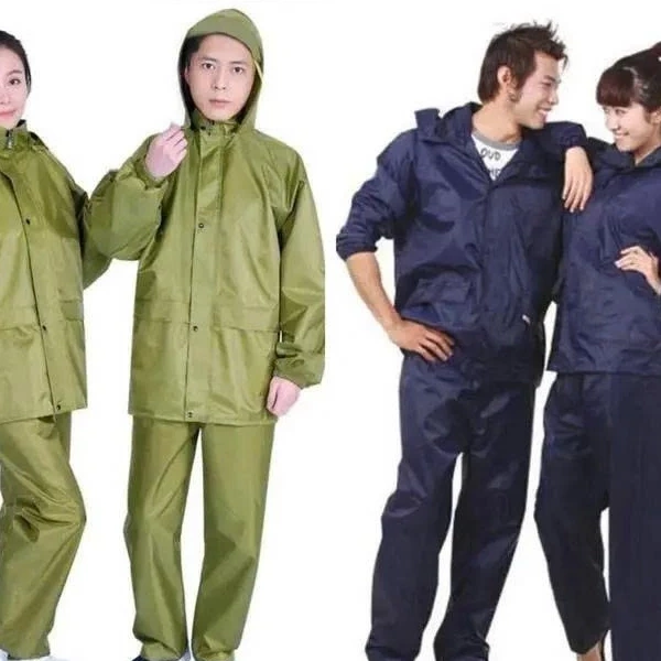Áo mưa giữ ấm nhưng lại khiến cơ thể cảm thấy ngột ngạt: điều mà nhiều người không lường trước