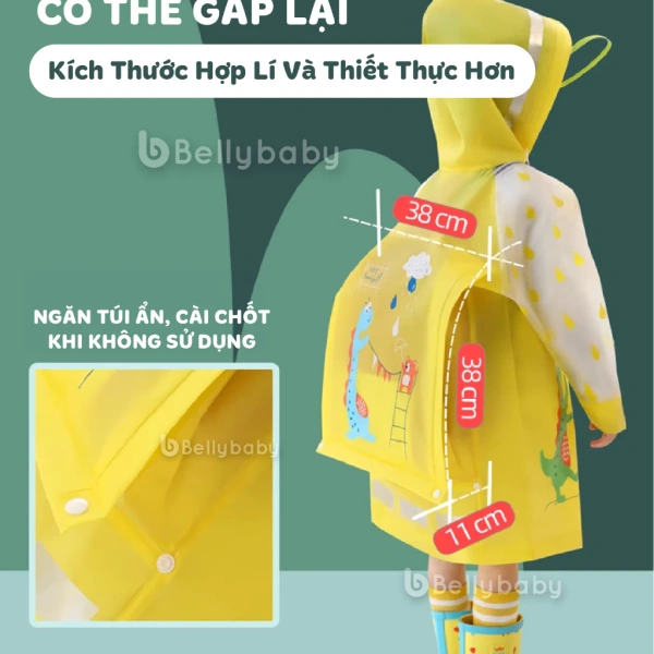 Áo mưa trẻ em có ngăn đựng balo tiện lợi, nhưng trọng lượng tăng khiến bé mệt mỏi hơn khi chơi ngoài trời