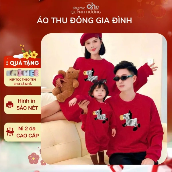 Áo nỉ Tết form rộng mang lại ấm áp, nhưng độ dày thực tế khiến người mặc lại phải cân nhắc