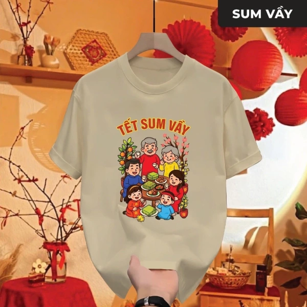 Áo thun cổ tròn vải CVC giữ dáng suốt ngày Tết, nhưng lại khiến người mặc khó chịu trong những bữa tiệc gia đình
