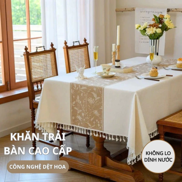 Bàn café được phủ vải dã ngoại chống thấm nước: Khi mong đợi bền lâu gặp thực tế cần bảo trì thường xuyên