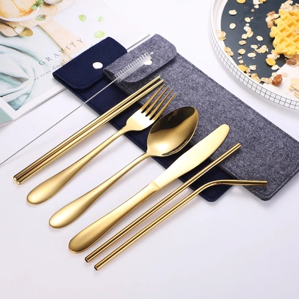 Bạn có thực sự cần muỗng đũa nĩa thép không gỉ cho chuyến du lịch ngắn ngày?