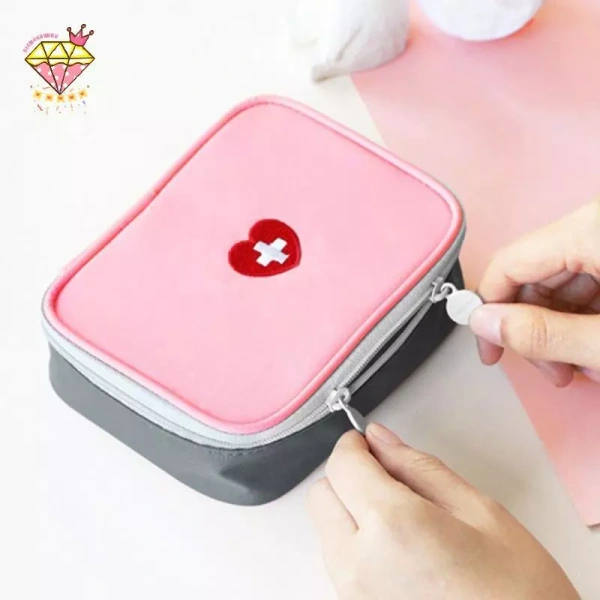 Bất ngờ những chi tiết nhỏ trong bộ sơ cứu khẩn cấp có thể cứu sống trong chuyến cắm trại ngoài trời