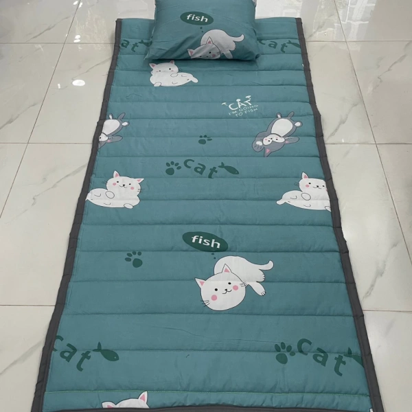 Bỏ qua độ dày của đệm gấp gọn thường dẫn đến đau lưng sau những giấc ngủ ngắn ở văn phòng
