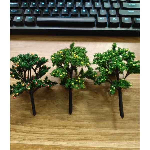 Cây ăn quả mini 11 cm trang trí bàn: Khi vẻ đẹp nhỏ bé lại khiến terrarium trở nên chật và bảo trì khó khăn hơn