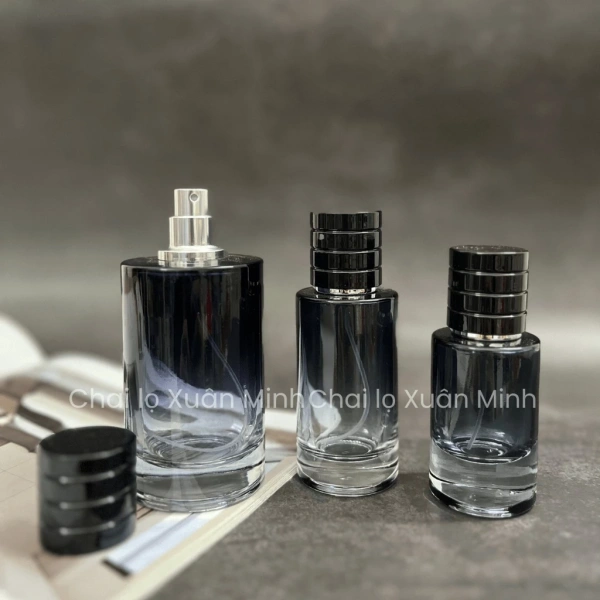Chi tiết ẩn sau chai lọ chiết nước hoa thủy tinh khiến hương thơm bay nhanh hơn dự kiến
