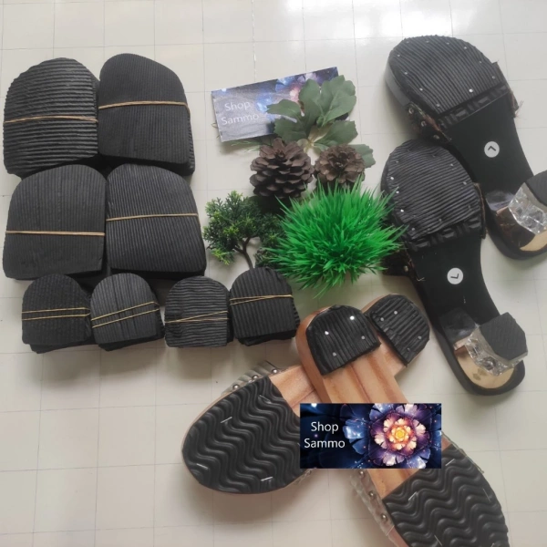 Đế cao su đóng guốc có thực sự duy trì độ êm và bám sau một năm sử dụng như quảng cáo không?