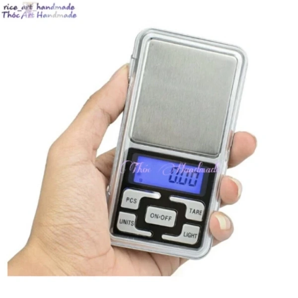 Độ chính xác của cân điện tử mini đo 0.1g thực tế khi cân trang sức: Khi kỳ vọng gặp thực tế