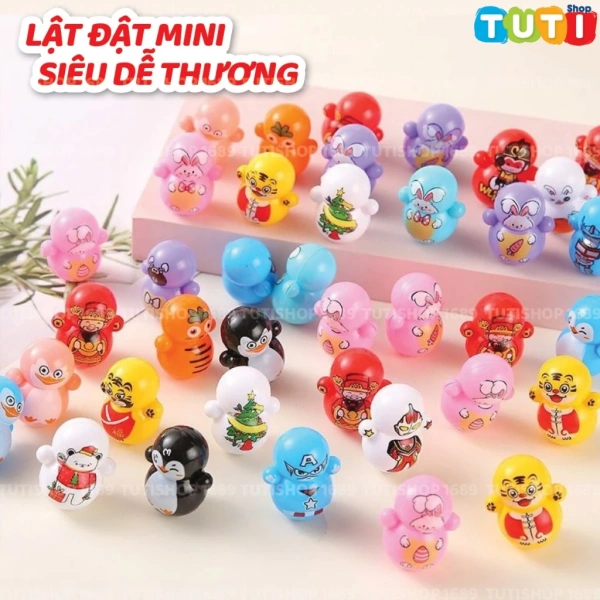 Đồ chơi mini lật đật dễ thương thường khiến cha mẹ bất ngờ với vấn đề bảo quản ở góc nhà