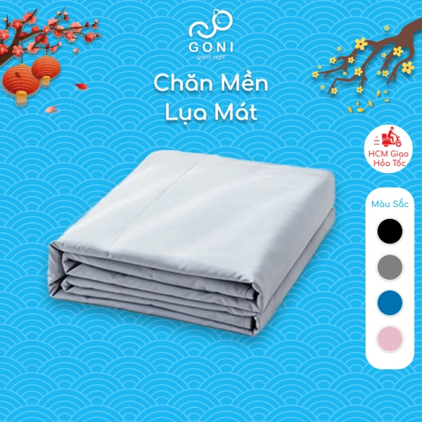 Độ mỏng của chăn hè lụa mát (kích thước 1m5 x 2m) quyết định bạn có thực sự ngủ thoải mái trong đêm nóng không.