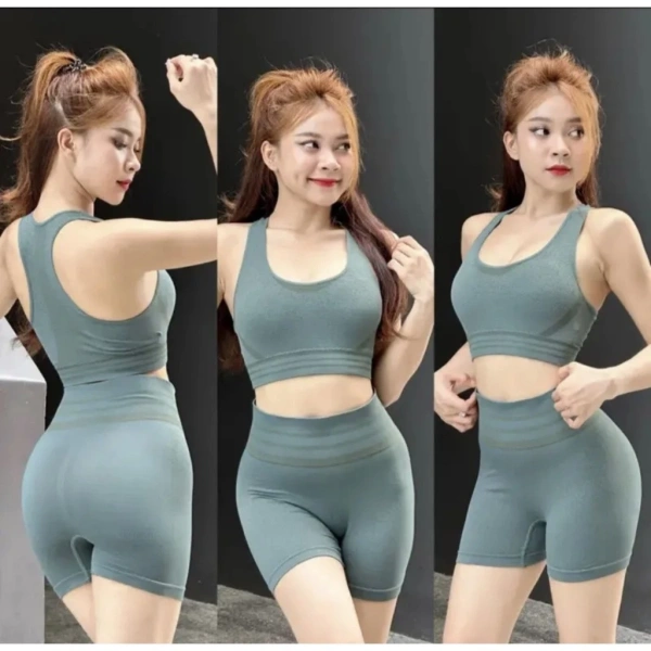Khi bộ legging nâng mông và mút ngực nữ không còn vừa vặn sau những buổi tập dài