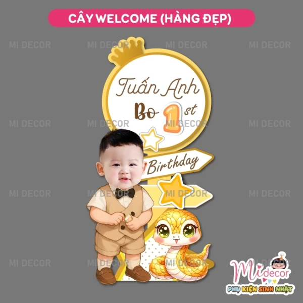 Khi cây chào mừng trong trang trí thôi nôi làm thay đổi cảm giác ấm cúng của buổi sinh nhật bé