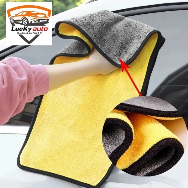 Không còn vệt bẩn sau mỗi lần lau kính khi gặp tấm vải siêu thấm hai lớp.