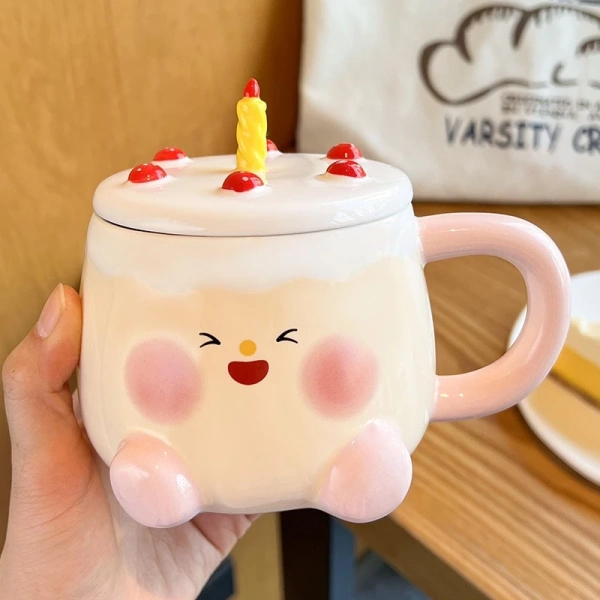 Ly cốc sứ 400 ml làm quà sinh nhật – khi vẻ dễ thương lại ẩn sau nỗi lo bảo quản không có muỗng