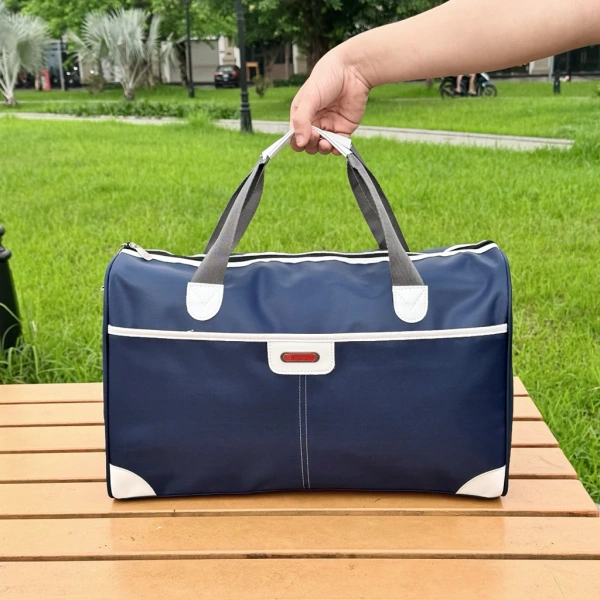 Mong muốn chiếc túi trống viền da trắng sang trọng, thực tế lại vướng mắc ở những chi tiết thường bị bỏ qua
