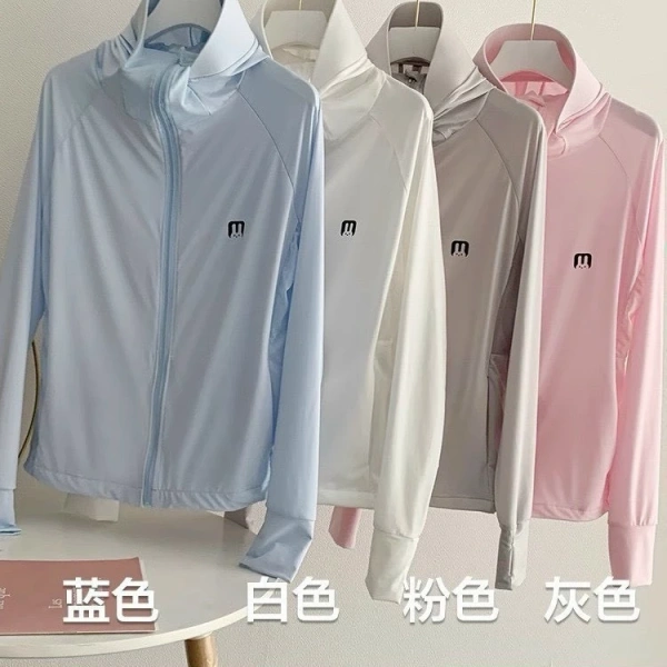 Mùa hè 2026, áo chống nắng thun lạnh vừa mát vừa ngăn tia UV khiến việc ra ngoài không còn lo lắng.
