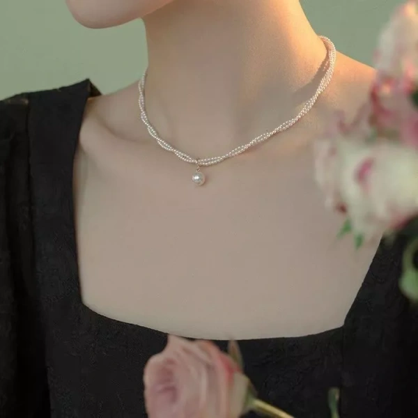 Mùa hè tặng vòng cổ ngọc trai hai lớp, lãng mạn trong mắt nhưng độ bền lại gây bất ngờ