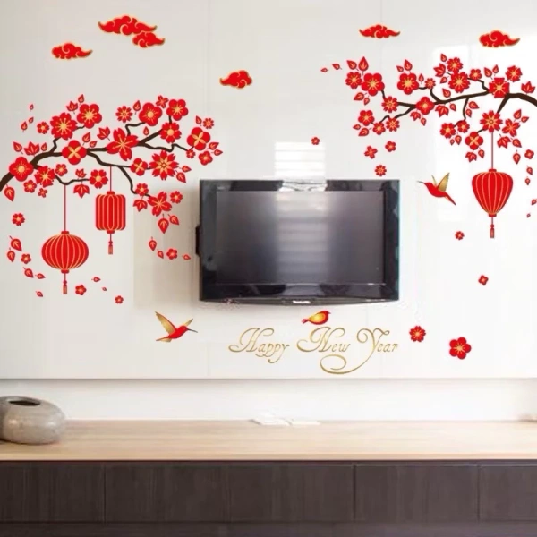 Muốn ngôi nhà đón Tết với cành đào đỏ rực rỡ, nhưng cách dán sai khiến không gian trở nên lộn xộn