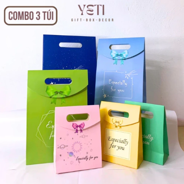 Nắp dán của túi giấy đựng quà dễ rơi rụng khi mở nhiều lần – điểm yếu mà ít người để ý