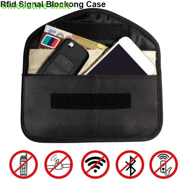 Nếu không có bao bảo vệ tín hiệu RFID trong túi, việc mất dữ liệu thẻ ngân hàng có thể xảy ra ngay trong chuyến đi
