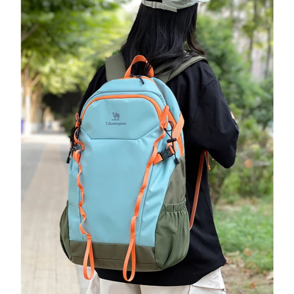 Người đi phượt thường bỏ qua chi tiết này khiến nước vẫn xâm nhập balo chống nước khi leo núi