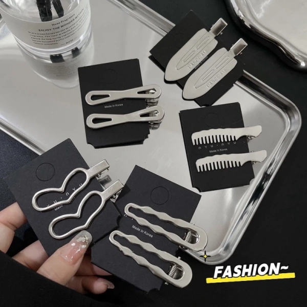 Những bất ngờ khi kẹp tóc nhỏ xinh mùa đông không chỉ làm đẹp mà còn ảnh hưởng đến cảm giác ấm áp suốt ngày