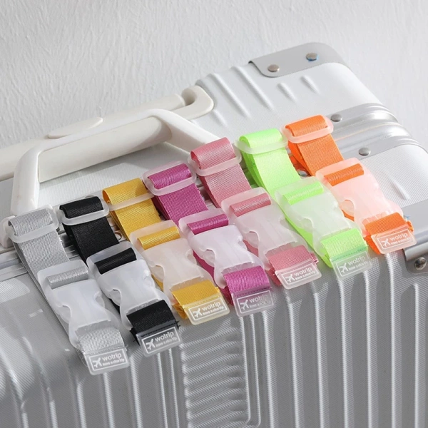 Những lúc chỉ nghĩ đến túi xách, nhưng dây đai đa năng treo hành lý lại cứu cánh chuyến đi