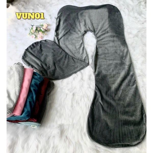 Nhung mịn trong vỏ áo gối chữ U bất ngờ cải thiện cảm giác ngủ sâu