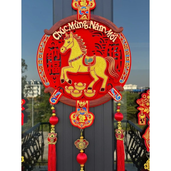 Những phút giây bối rối khi chọn đồ trang trí Tết để vừa giữ truyền thống vừa đáp ứng không gian hiện đại
