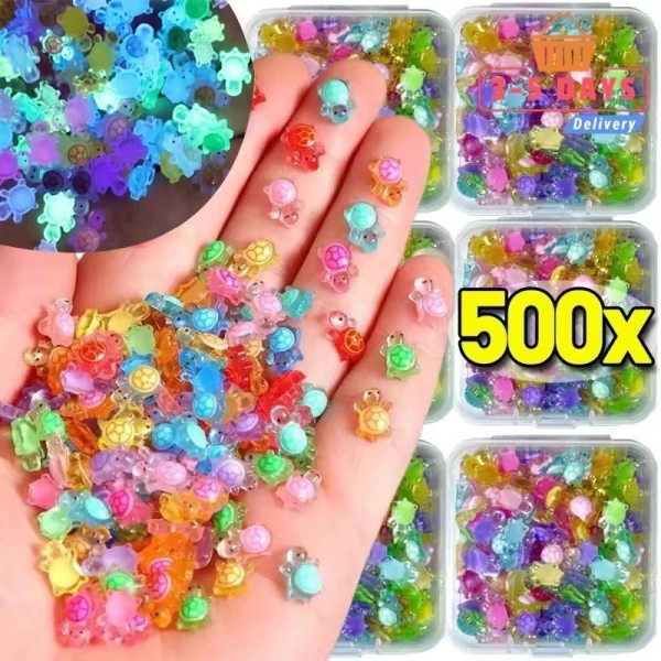 Phụ kiện DIY phát sáng giúp tạo vòng tay trang sức lung linh, nhưng độ bám trên vỏ điện thoại thường không như mong đợi