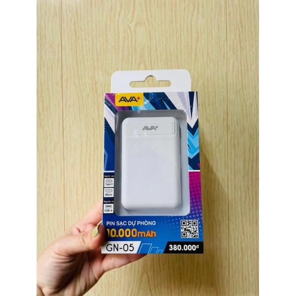 Pin sạc dự phòng trắng giữ được dung lượng lâu nhưng tốc độ sạc thường giảm sau vài tháng sử dụng
