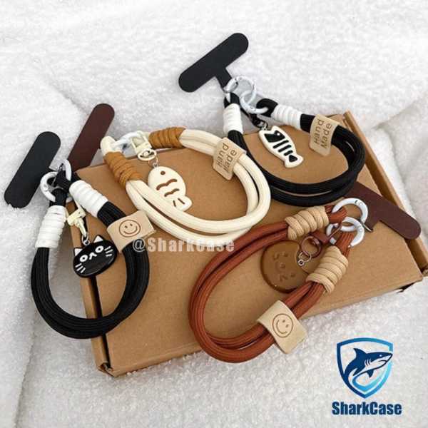 Rất ít người biết rằng dây treo hộp phụ kiện đa năng có thể giảm tối đa lộn xộn trên bàn làm việc.