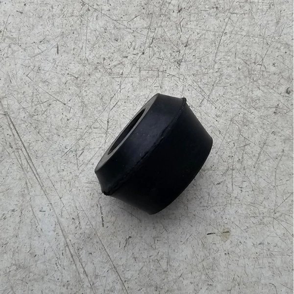Rung lắc trên xe tải 3,5 tấn vẫn còn dù đã lắp đệm cao su giảm sóc – chi tiết thường bị bỏ qua