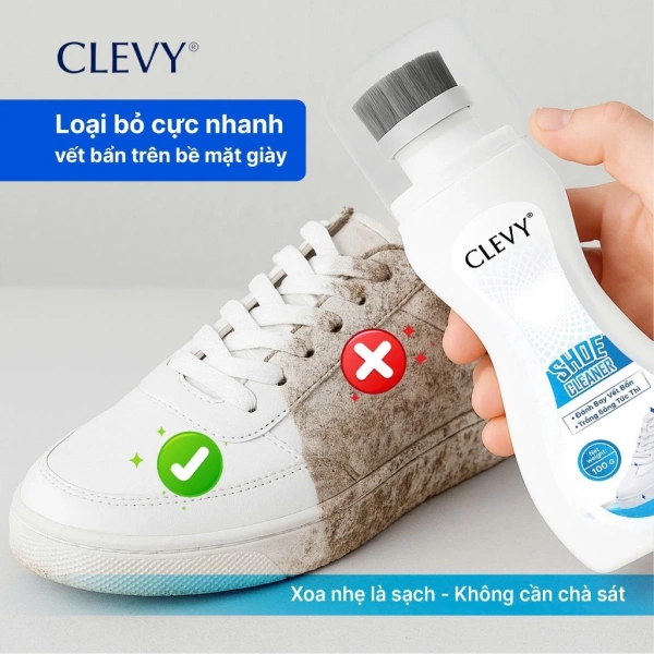 Sau một tháng dùng bọt vệ sinh giày, những vết bẩn cứng đầu không còn là nỗi lo