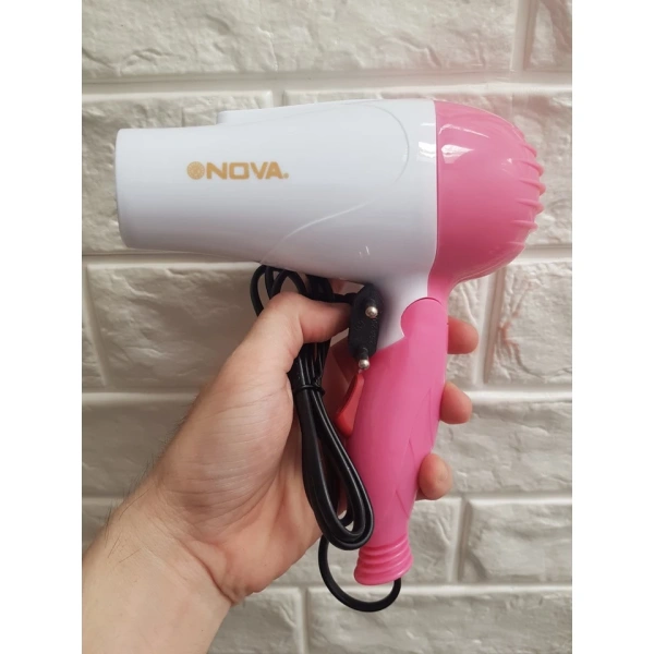Sự khác biệt giữa kỳ vọng và thực tế khi dùng máy sấy tóc mini gập gọn trong những chuyến du lịch nhanh