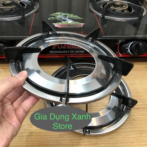 Thay lắp chân bếp gas kèm khay inox khiến bếp nấu trở nên ổn định và sạch sẽ hơn bất ngờ