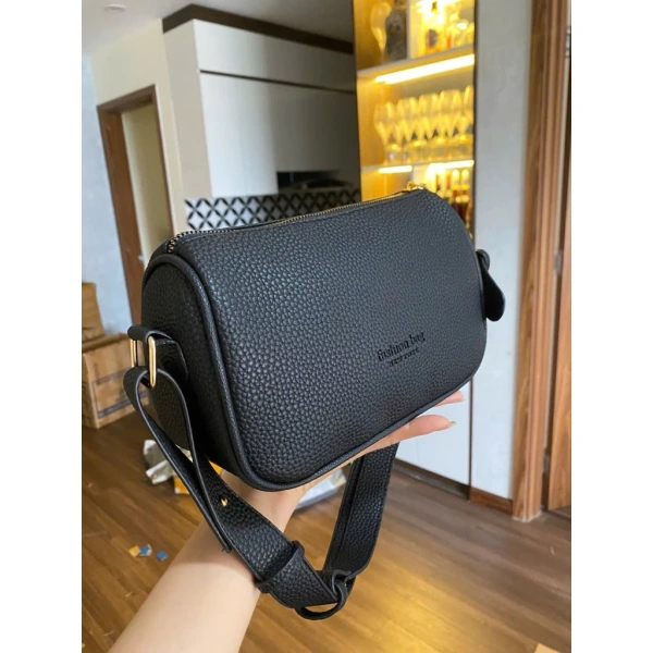 Thực tế bất ngờ khi sử dụng túi trống mini: vừa xinh vừa khó chứa