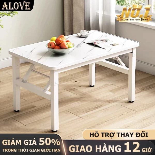 Thường nghĩ bàn làm việc gấp gọn chỉ để tiết kiệm không gian, nhưng thực tế nó còn làm thay đổi cách bố trí phòng khách.