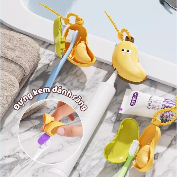Tiện lợi khi mang nắp đậy bàn chải 2 trong 1 trong hành lý, nhưng thực tế việc vặn tuýp kem đánh răng lại gây phiền.