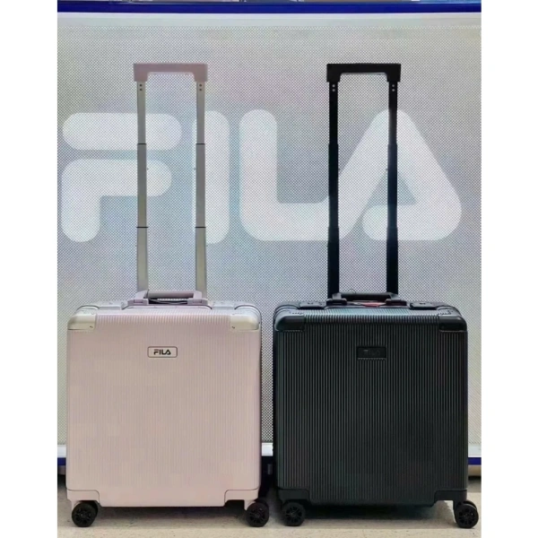 Vali cabin cỡ 22 màu trắng, hồng, đen: khi không gian gọn gàng lại tạo ra những bất ngờ trong việc đóng gói.