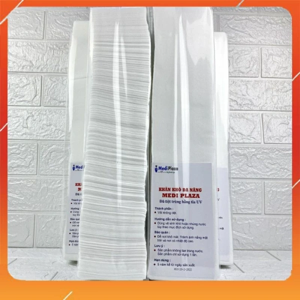 Việc sử dụng khăn lau mặt tiệt trùng UV đã thay đổi cách chăm sóc da sau mỗi lần rửa mặt