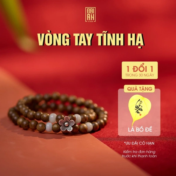 Vòng tay trầm hương mang lại cảm giác thư giãn ban đầu, nhưng độ bám da sau một tháng lại khiến nhiều người ngạc nhiên