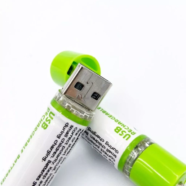 Pin lithium‑ion AA (được gọi phổ biến là “pin AA lithium”) sử dụng công nghệ Lithium‑ion thay vì Ni‑Cd hay Ni‑MH. (Ảnh 2)