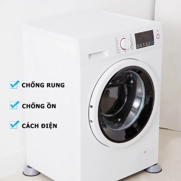 Phần đế nhựa PP (Polypropylene) trên mặt đáy của miếng đệm không chỉ đơn thuần là một lớp bảo vệ. (Ảnh 3) Phần đế nhựa PP (Polypropylene) trên mặt đáy của miếng đệm không chỉ đơn thuần là một lớp bảo vệ. (Ảnh 3)