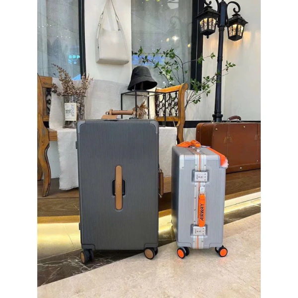 Không phải mọi doanh nhân đều cần một chiếc vali khung nhôm siêu sang. (Ảnh 5)