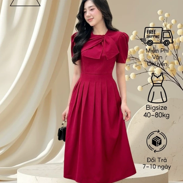 Thiết kế nơ cổ lệch đã từ lâu trở thành biểu tượng của vẻ đẹp nữ tính, gợi nhớ đến những bộ váy hoàng gia của các hoàng hậu. (Ảnh 2)