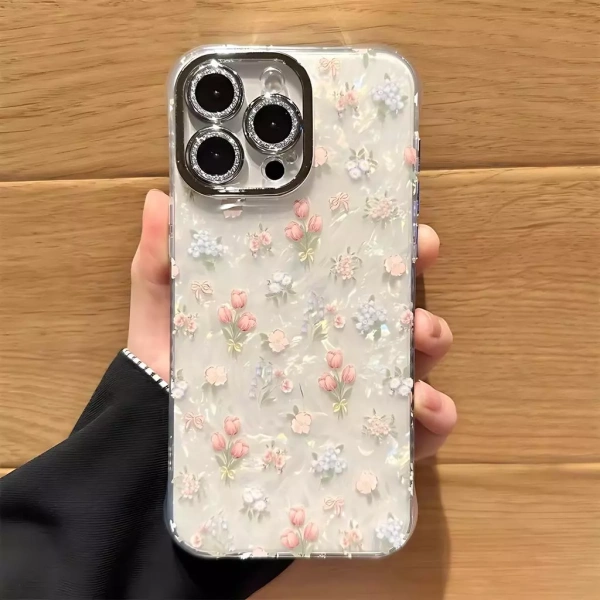 Một mẫu ốp lưng được thiết kế đặc biệt cho dòng iPhone mới, mang họa tiết hoa “siêu mới”, đã nhận được sự quan tâm đáng chú ý. (Ảnh 4) Một mẫu ốp lưng được thiết kế đặc biệt cho dòng iPhone mới, mang họa tiết hoa “siêu mới”, đã nhận được sự quan tâm đáng chú ý. (Ảnh 4)