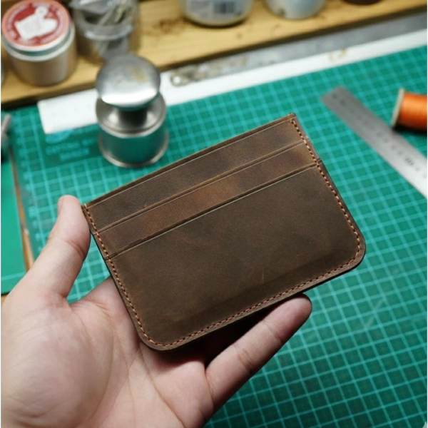 Không phải tất cả các loại cardholder trên thị trường đều đáp ứng được nhu cầu thực tế của người dùng. (Ảnh 2)