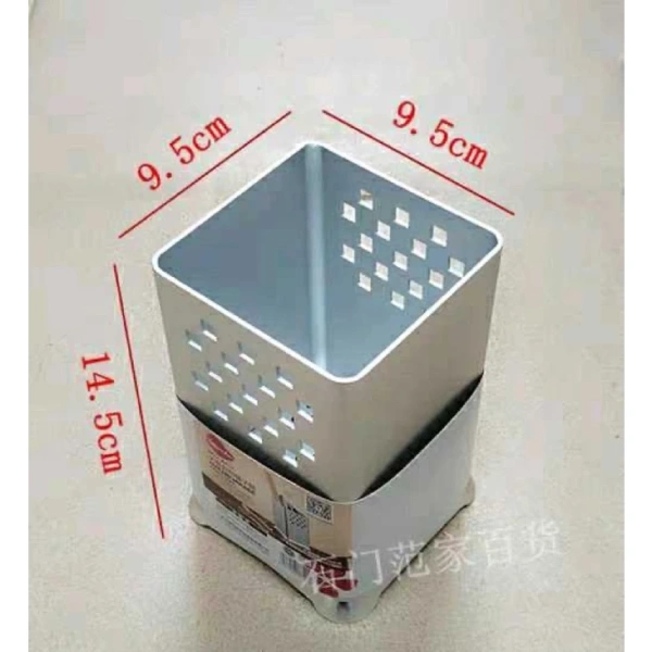 Hộp tròn mang lại vẻ đẹp mềm mại, phù hợp với không gian bếp hiện đại. (Ảnh 5)